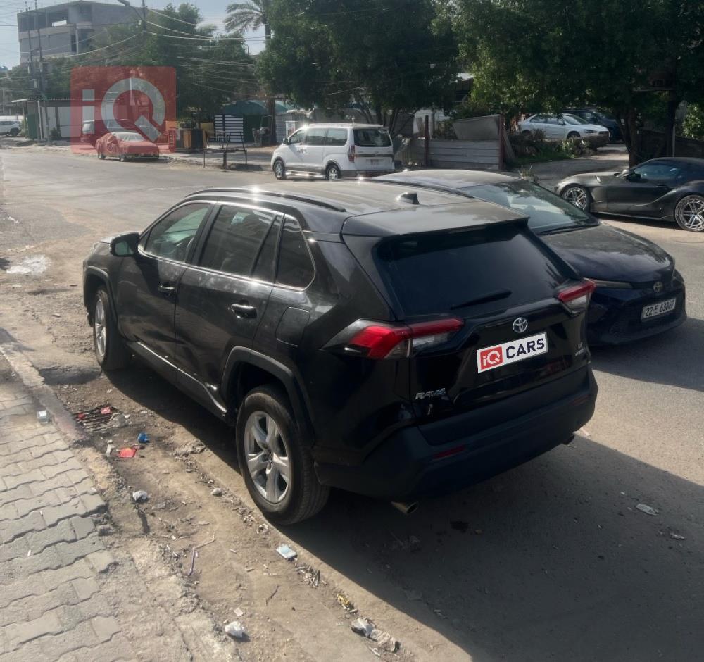 تويوتا راف 4